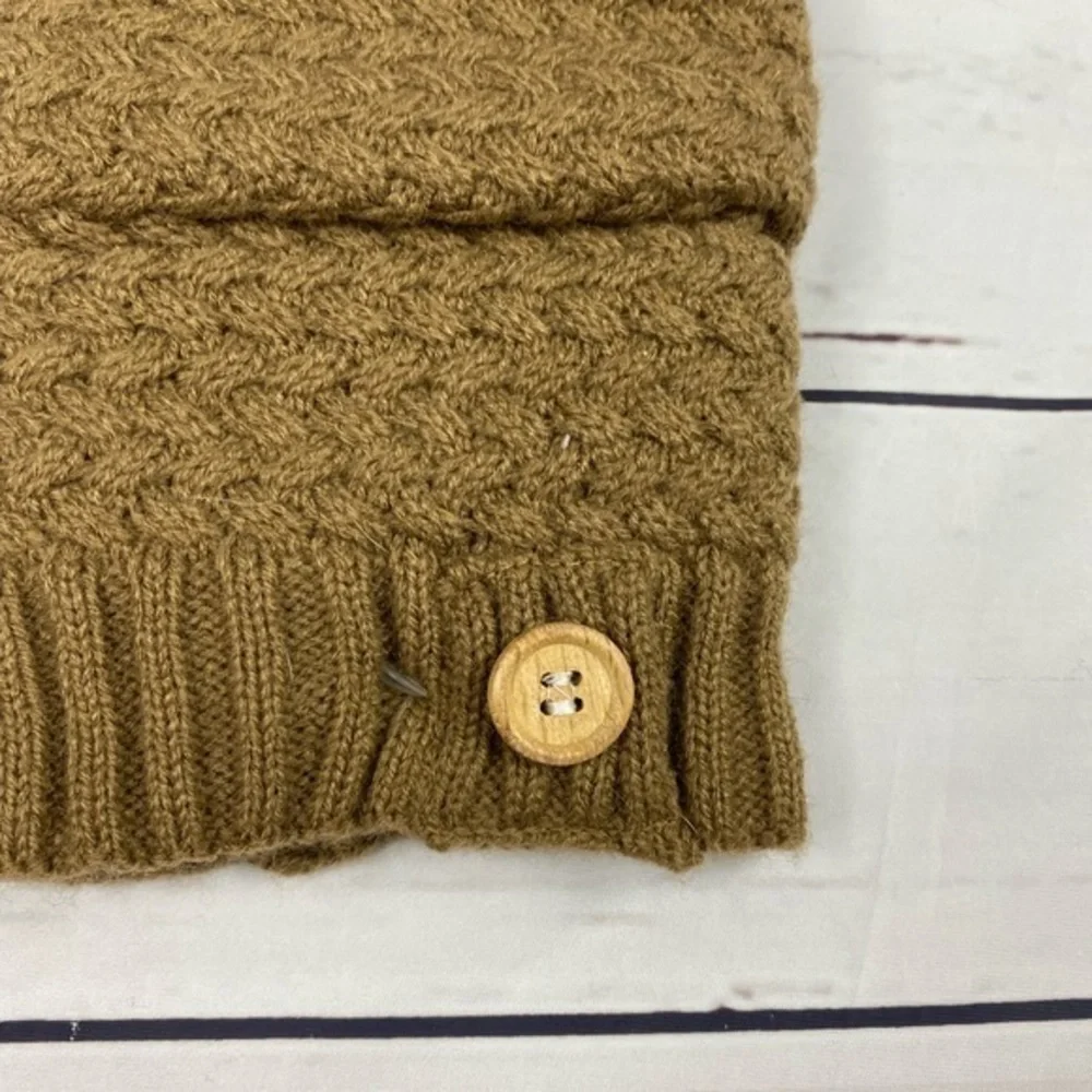Cynthia Rowley‎ Tan Knit Boot Socks